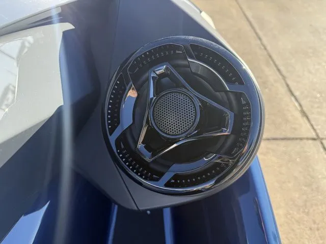 Slide: The Image of Sea-Doo GTX 230 Tech, Audio, iDF, iBR 2026 - 15