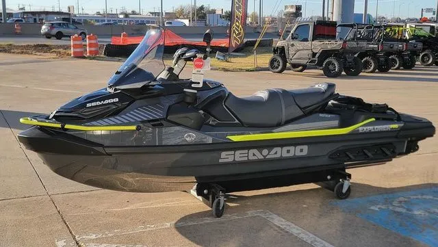 Slide: The Image of Sea-Doo Explorer Pro 2026 - 10
