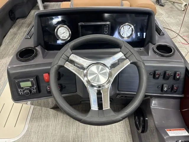 Slide: The Image of Bennington S Swingback 22 SSB 2026 - 14