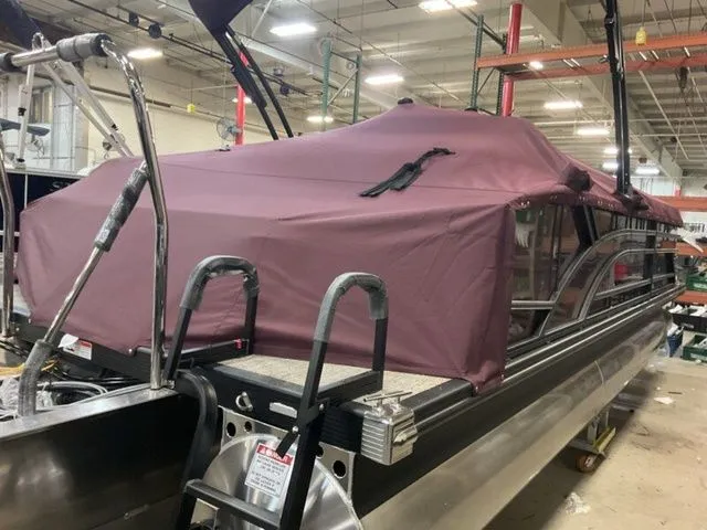 Slide: The Image of Bennington S Swingback 22 SSB 2026 - 20