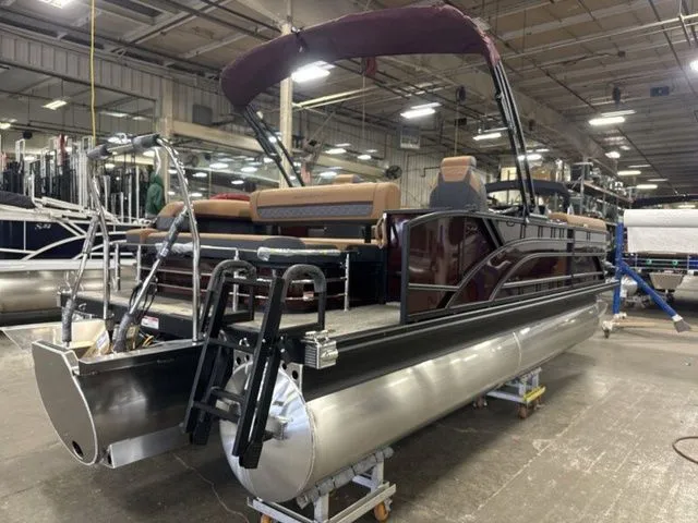 Slide: The Image of Bennington S Swingback 22 SSB 2026 - 8