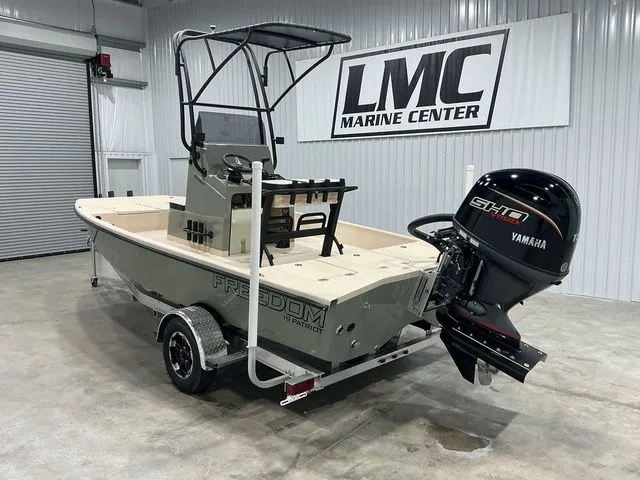 Slide: The Image of Freedom Boats 19' Patriot 2026 - 4