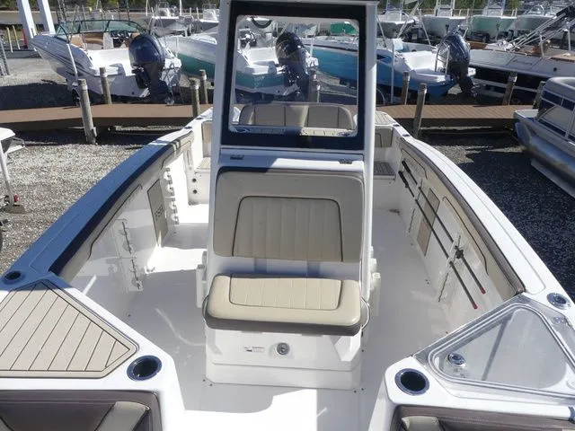 Slide: The Image of Yamaha 255 FSH® SPORT E 2022 - 13