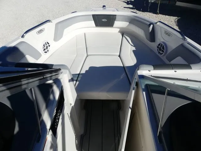 Slide: The Image of Chaparral 21 SSi OB 2024 - 8