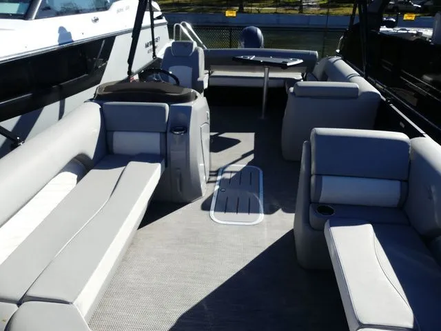 Slide: The Image of Bennington 24 LSB 2022 - 12