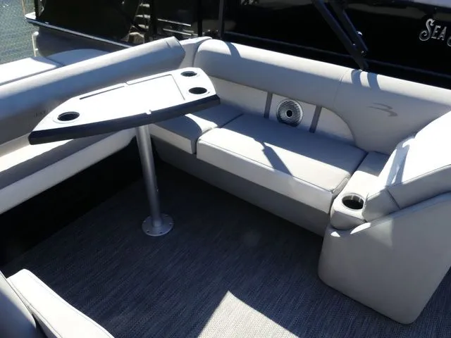 Slide: The Image of Bennington 24 LSB 2022 - 9