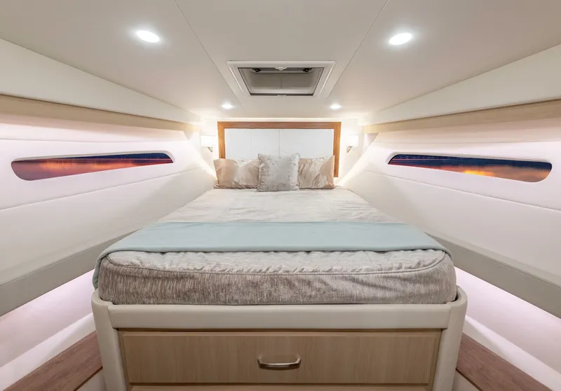 Slide: The Image of Regal 38 Grande Coupe 2020 - 24