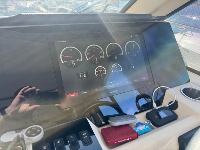 Slide: The Image of Regal 38 Grande Coupe 2020 - 30