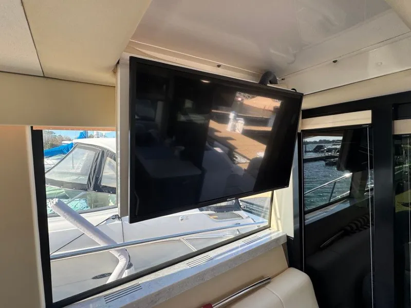 Slide: The Image of Regal 38 Grande Coupe 2020 - 33