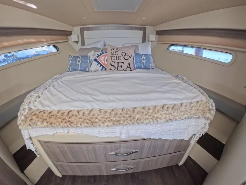 Slide: The Image of Regal 38 Grande Coupe 2020 - 39