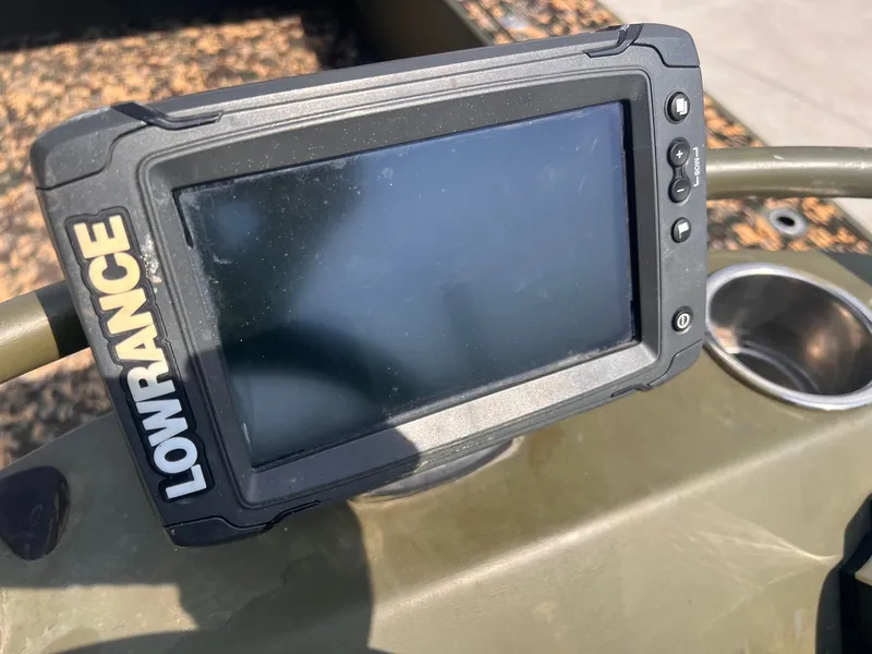 Slide: The Image of Patriot 22x60 2020 - 10