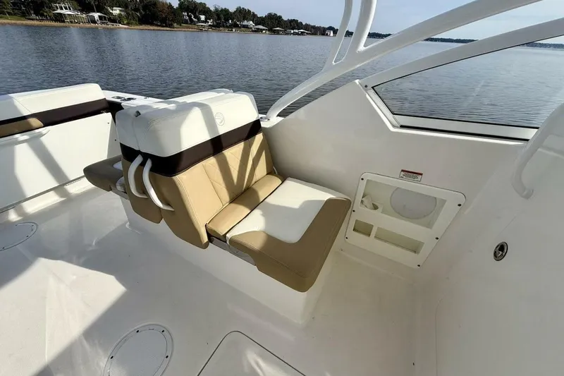 Slide: The Image of 2018 Edgewater 248 CX - 27