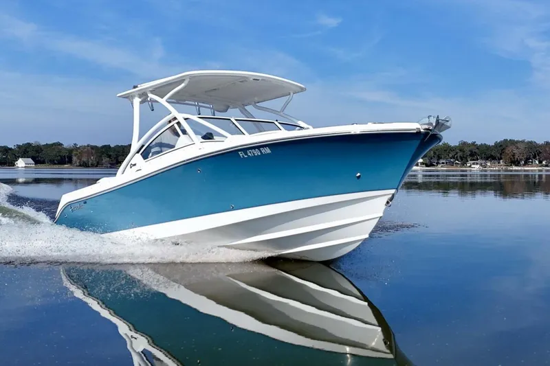 Slide: The Image of 2018 Edgewater 248 CX - 44