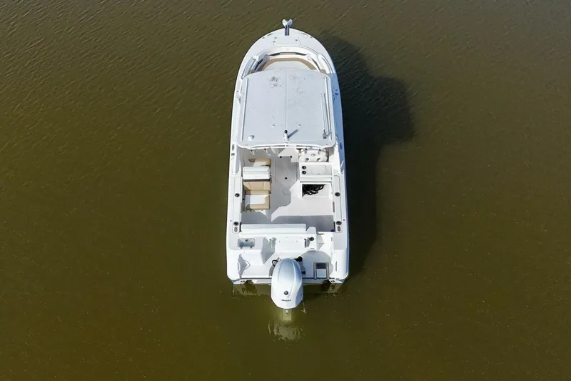 Slide: The Image of 2018 Edgewater 248 CX - 50