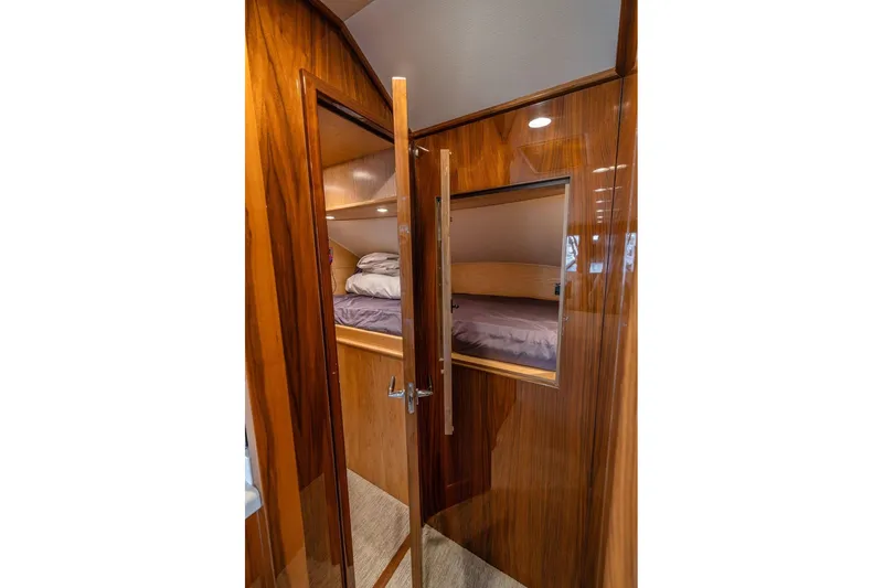 Slide: The Image of Viking 72 Convertible 2022 - 66