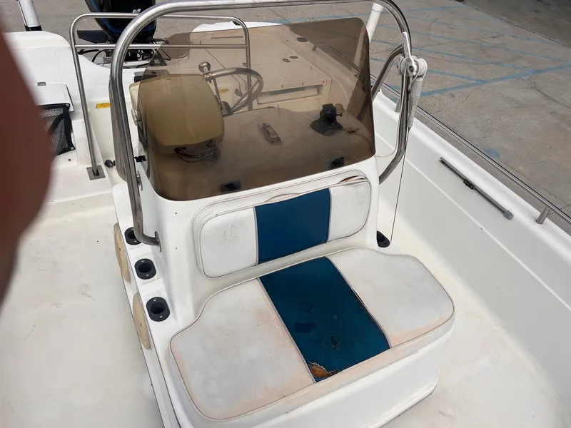 Slide: The Image of Fishmaster 1900 2002 - 8