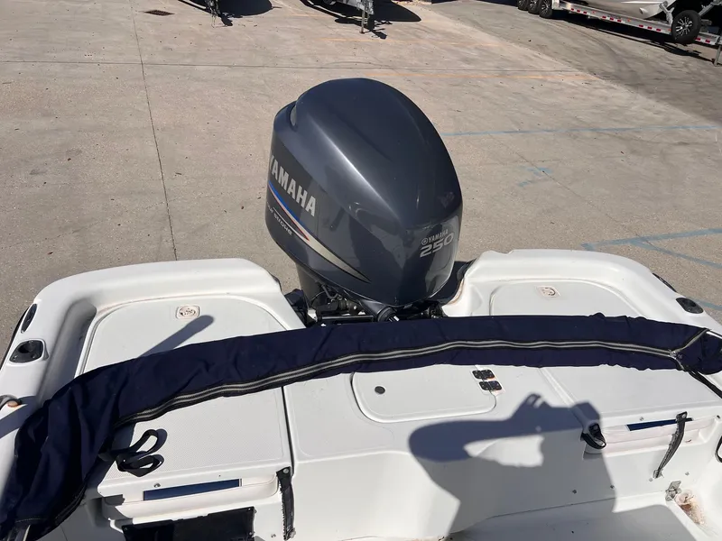 Slide: The Image of Fishmaster 2300 2003 - 4