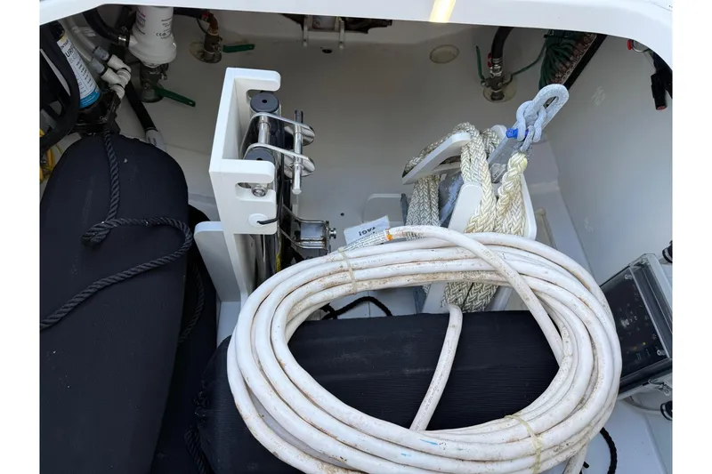 Slide: The Image of 2022 Pursuit DC 326 Dual Console - 26