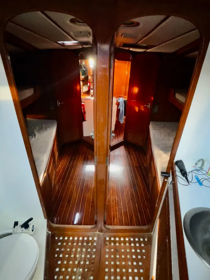 Slide: The Image of Looking Aft from forward head - 29