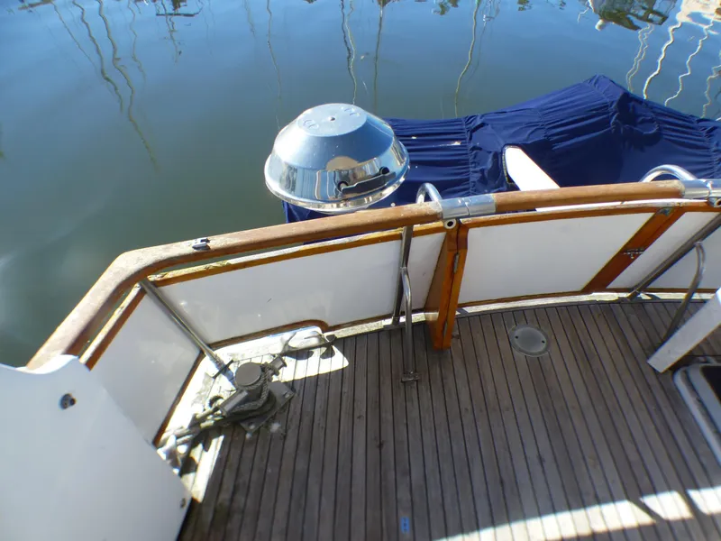 Slide: The Image of Stainless Steel BBQ Grill Mounted on Stern Rail - 12