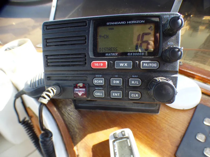 Slide: The Image of Spindrift 39 ft. Aft Cabin Twin Diesel 1984 - 68