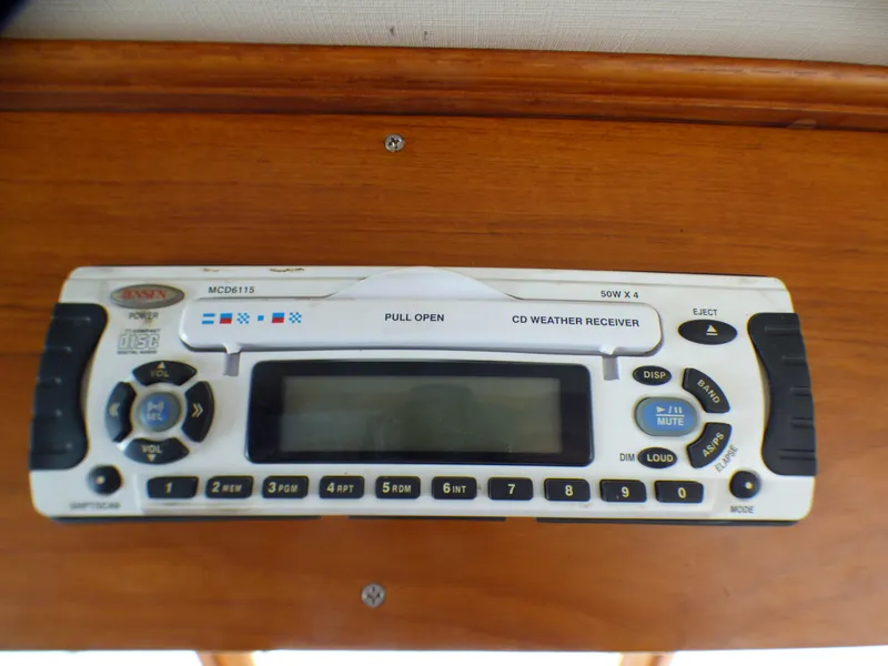 Slide: The Image of Spindrift 39 ft. Aft Cabin Twin Diesel 1984 - 69