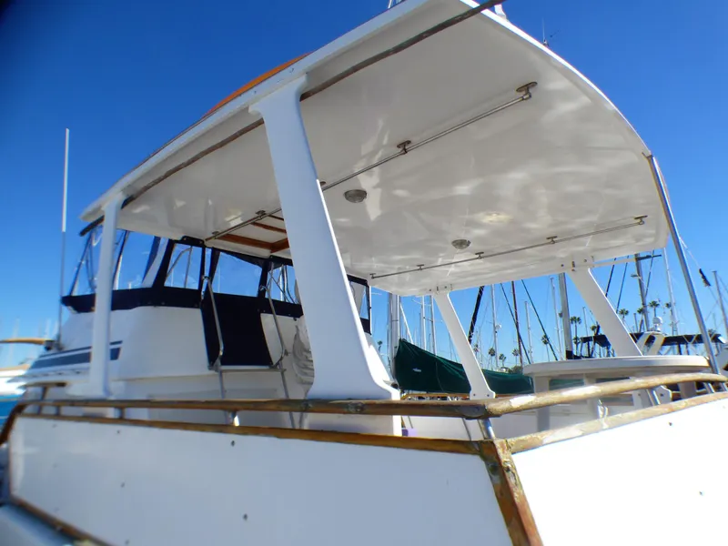 Slide: The Image of Fiberglass Hardtop on Aft Sundeck - 8