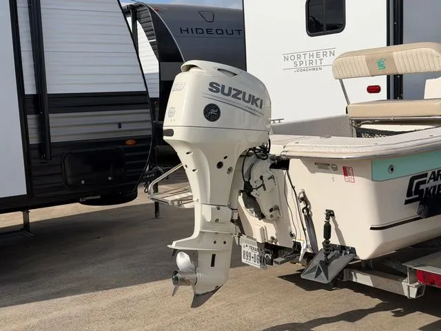 Slide: The Image of Carolina JVX18CC 2018 - 8