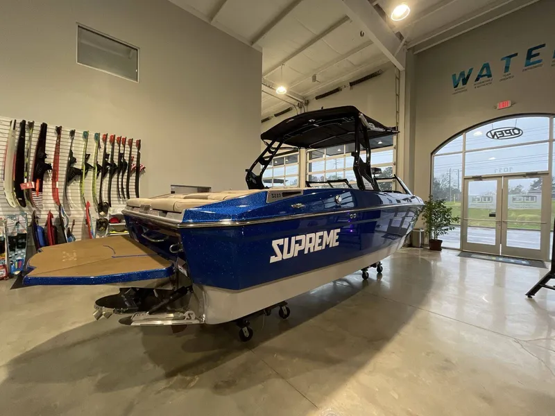 Slide: The Image of Supreme S220 2026 - 5