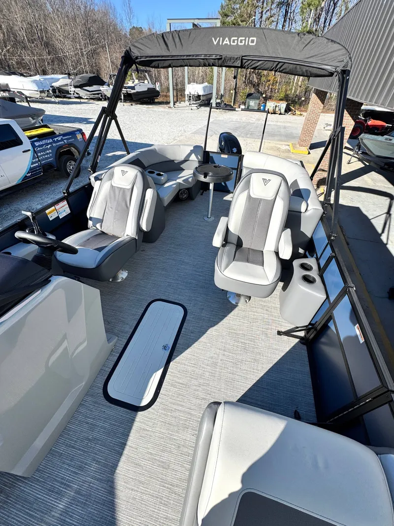 Slide: The Image of Viaggio V22U 2025 - 7