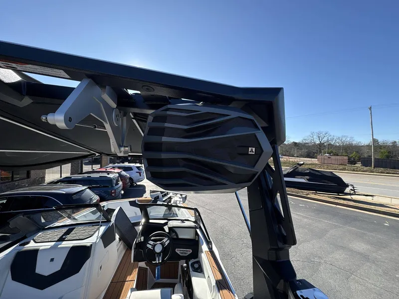 Slide: The Image of Nautique Super Air Nautique GS22 2026 - 25