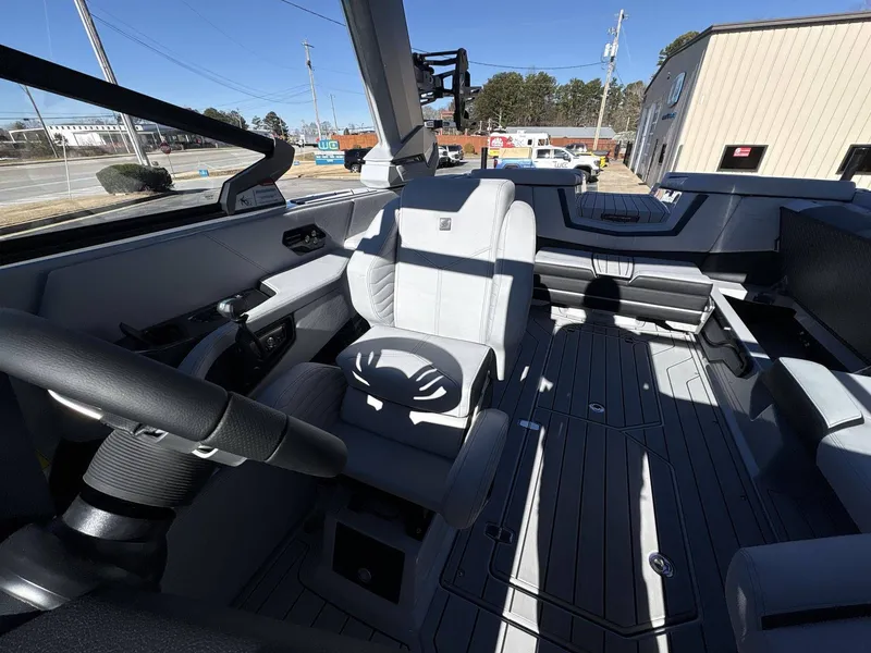 Slide: The Image of Nautique G23 2026 - 14