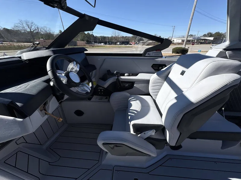 Slide: The Image of Nautique G23 2026 - 27