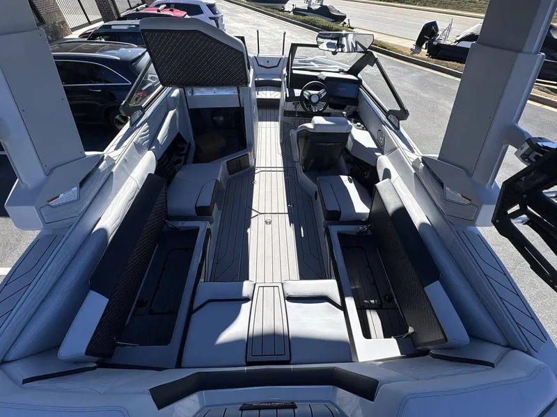 Slide: The Image of Nautique G23 2026 - 28