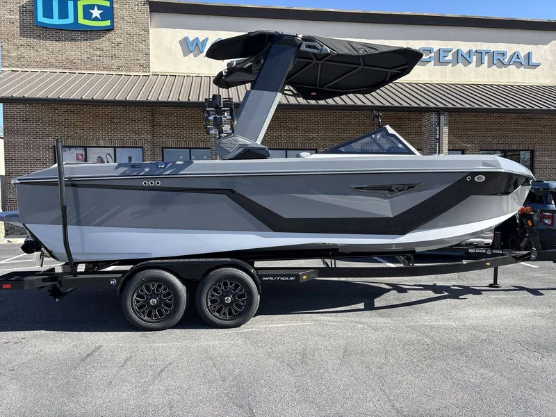 The Image of Nautique Super Air Nautique S23 2026 - 1