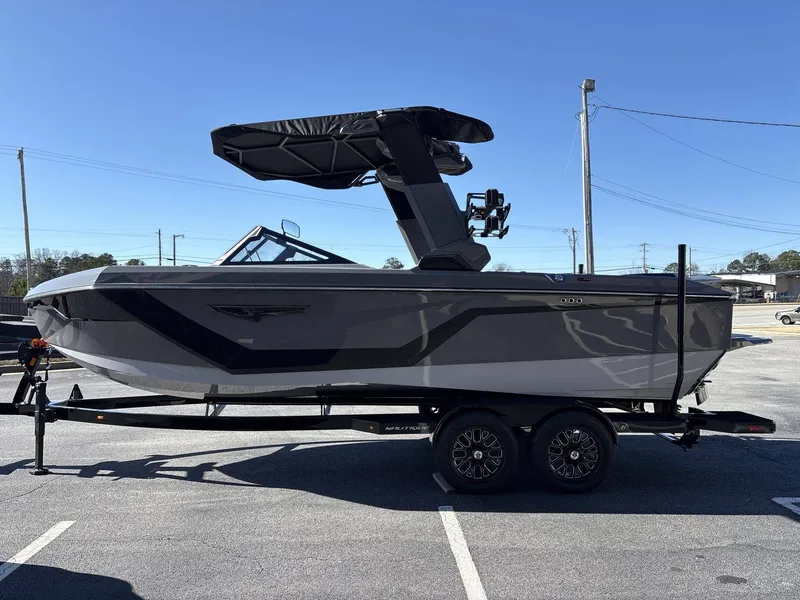 Slide: The Image of Nautique Super Air Nautique S23 2026 - 31