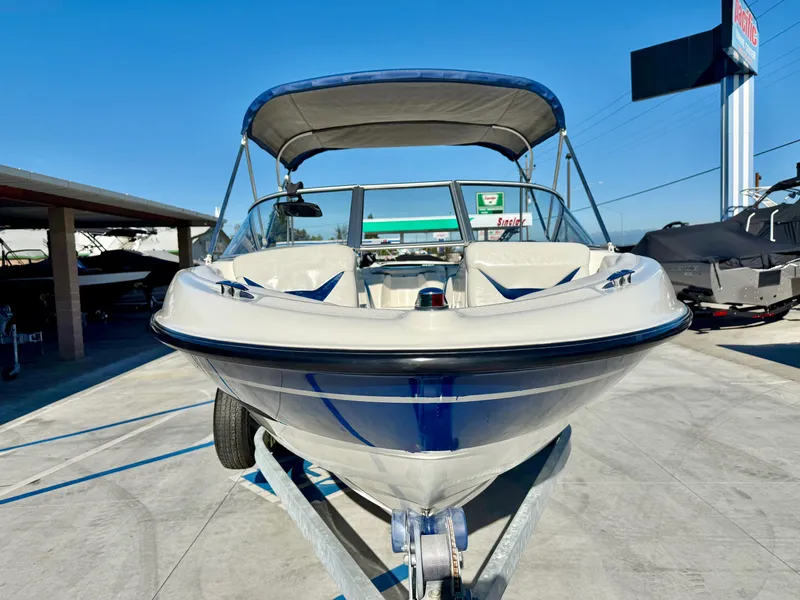 Slide: The Image of Bayliner 185 w/ 4.3L Mercury 2005 - 15