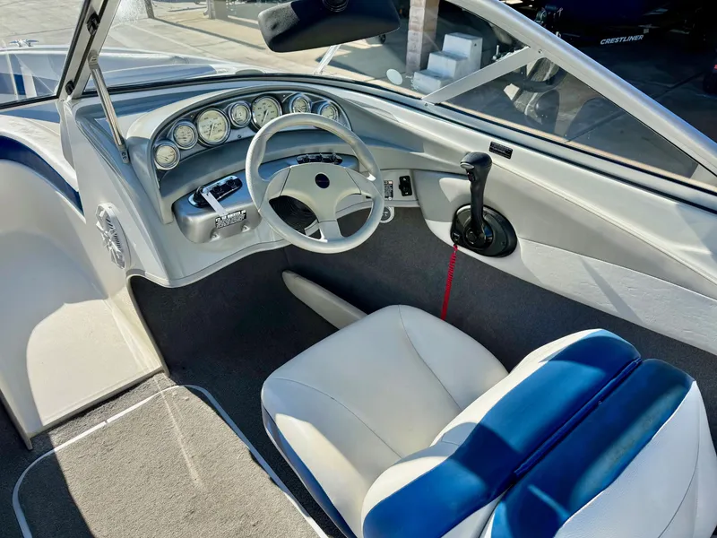 Slide: The Image of Bayliner 185 w/ 4.3L Mercury 2005 - 3