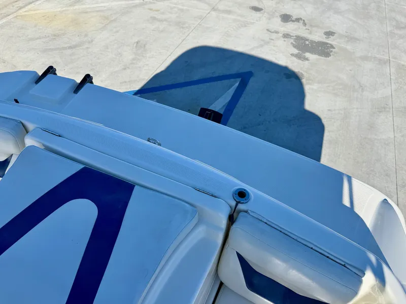 Slide: The Image of Bayliner 185 w/ 4.3L Mercury 2005 - 5