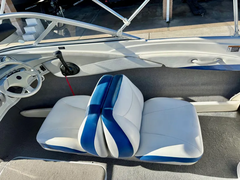 Slide: The Image of Bayliner 185 w/ 4.3L Mercury 2005 - 8