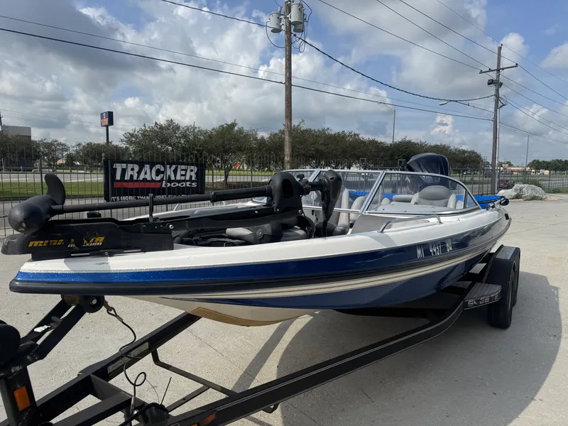 Slide: The Image of Skeeter SL 210 2012 - 11