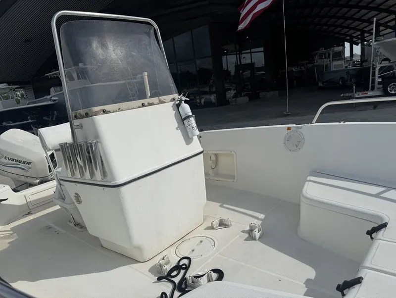 Slide: The Image of Hydra-Sports 18 2000 - 15