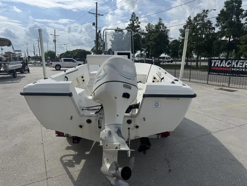 Slide: The Image of Hydra-Sports 18 2000 - 4