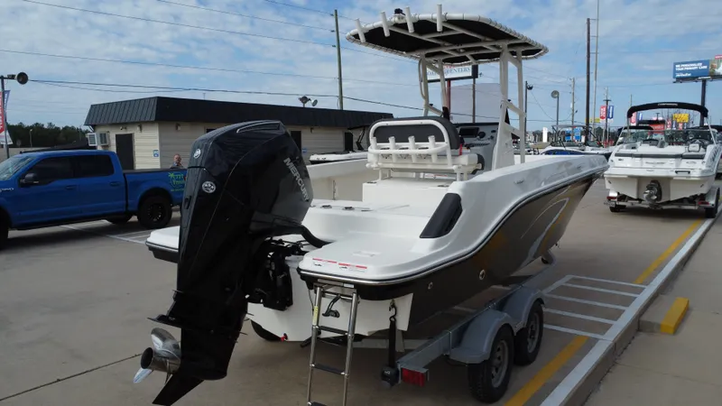 Slide: The Image of Bayliner Trophy T22CC 2022 - 6