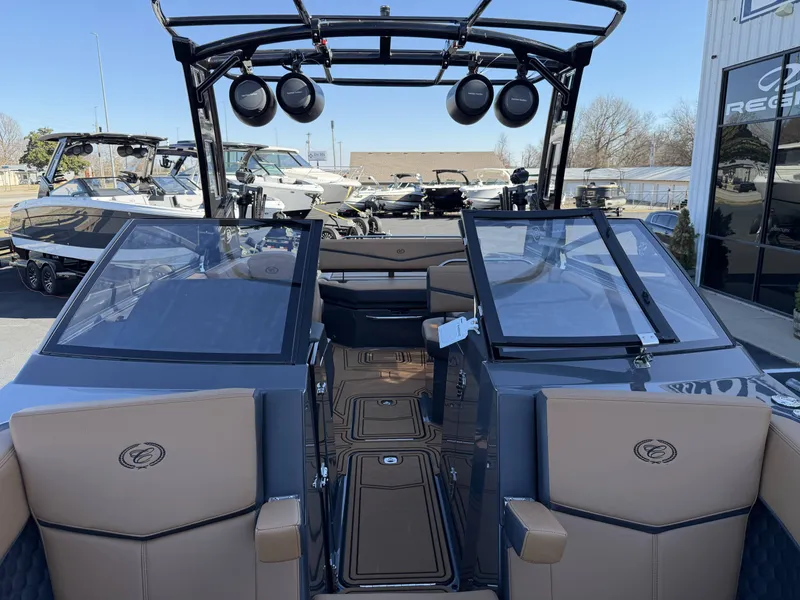 Slide: The Image of Cobalt R6 Surf 2026 - 19