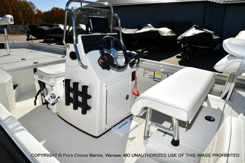 Slide: The Image of Ranger RB210 Cup Equipped w/200 Mercury Pro-XS 2026 - 40