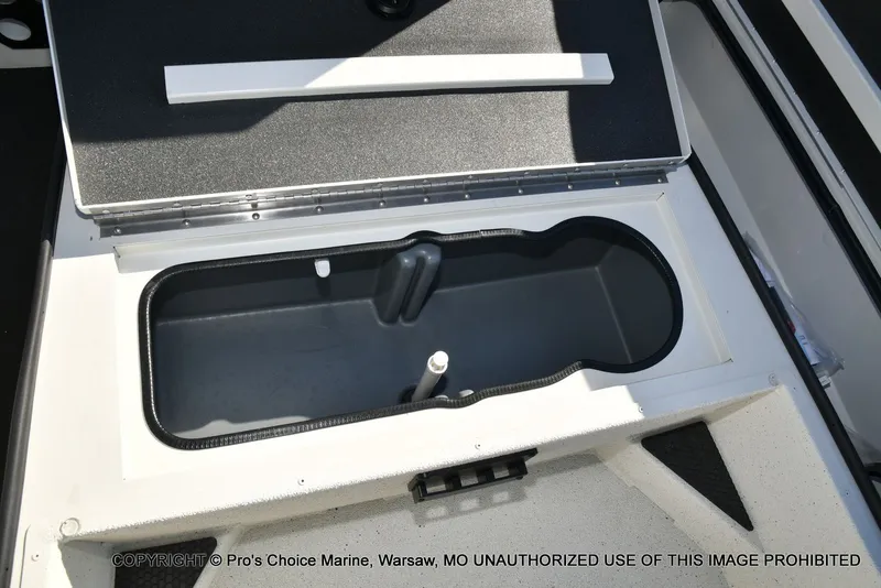 Slide: The Image of Ranger RB210 Cup Equipped w/200 Mercury Pro-XS 2026 - 56