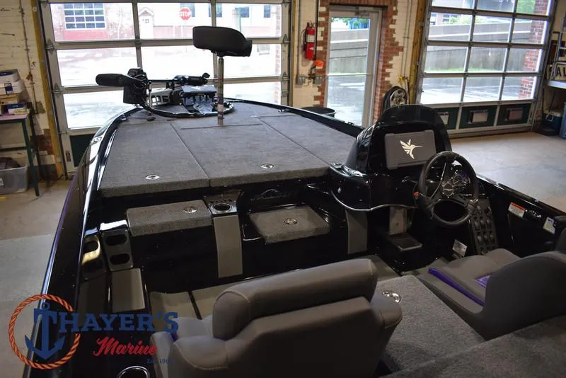 Slide: The Image of Falcon F195 2025 - 61