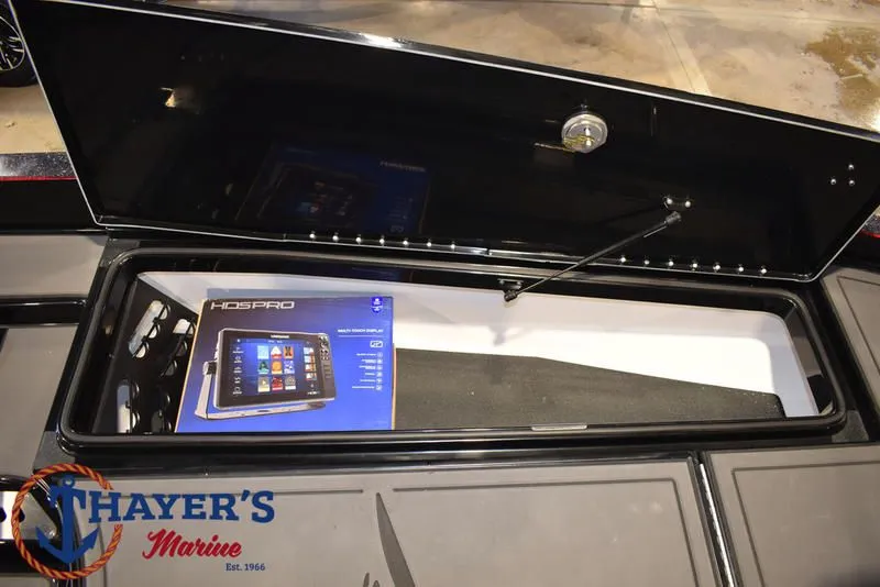 Slide: The Image of Caymas XS 21 PRO 2025 - 14