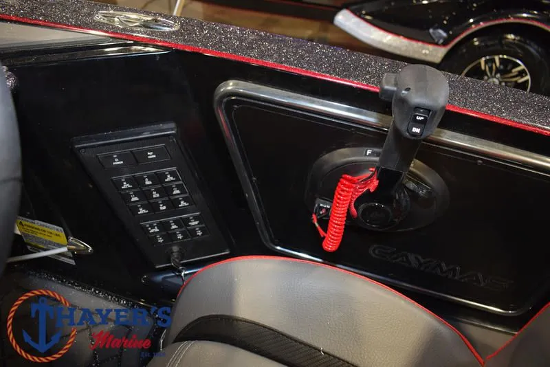 Slide: The Image of Caymas XS 21 PRO 2025 - 30